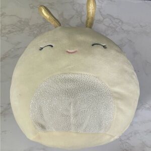 Squishmallows Astrid Unicorn Plush – Beige with Gold Horns & Sparkly Belly